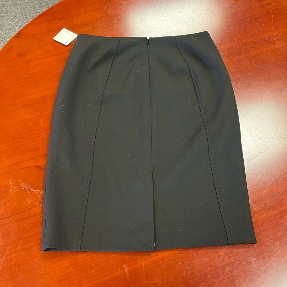 Halogen Classic Black Scuba Pencil Skirt sz 4 NWT - Picture 4 of 7